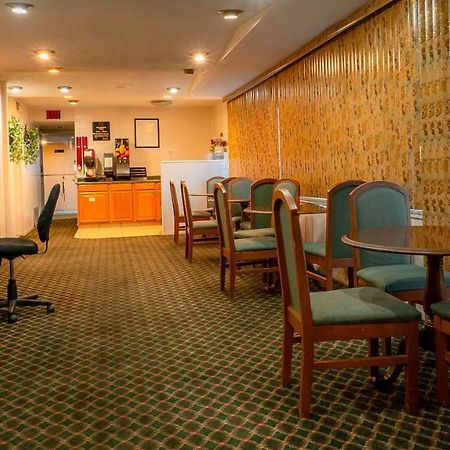 ויסאליה Sequoia Lodge מראה חיצוני תמונה